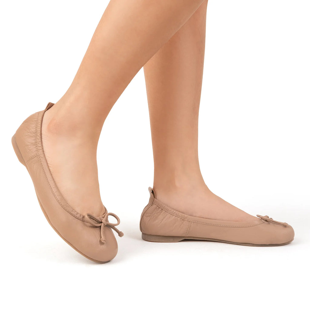 Bailarina Pareja Moño Tejido Moca