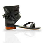 Sandalia Plana Elegante Intuición Negra