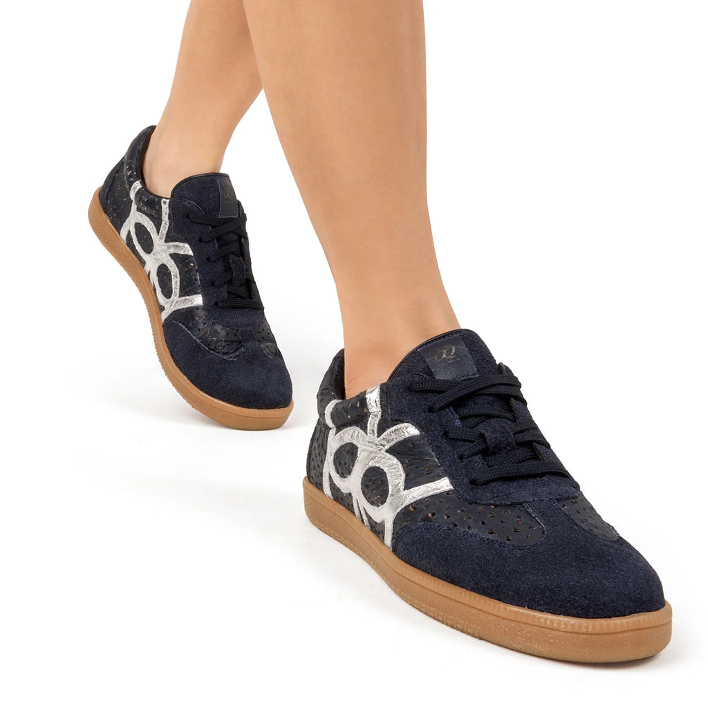 Tenis Icon Azul con Plata