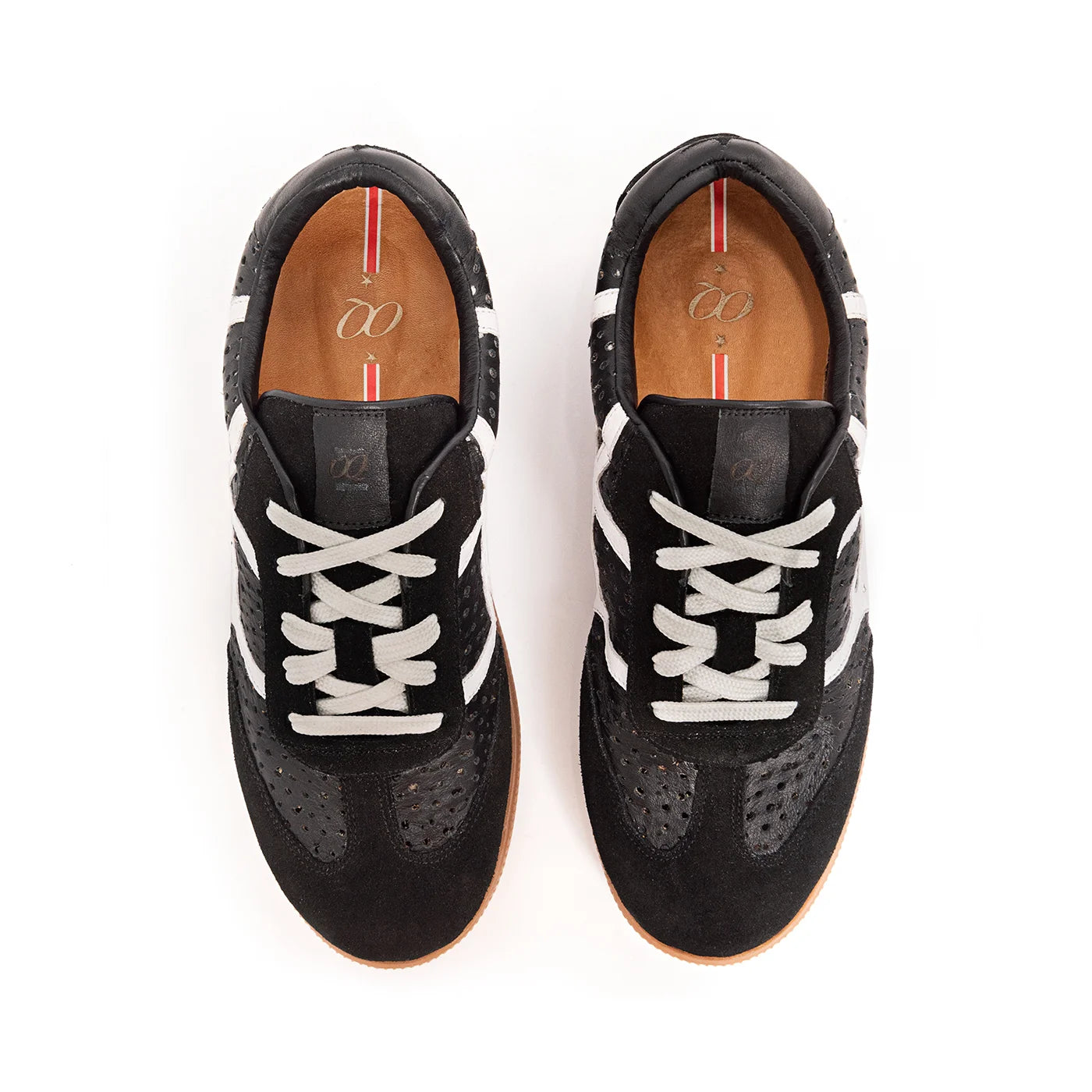 Tenis Icon Negro con Blanco