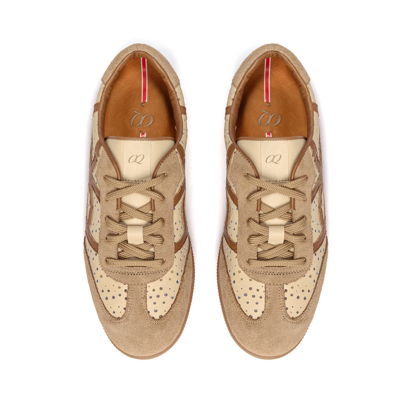 Tenis en Cuero Icon Beige con Miel